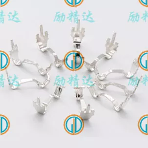 Terminals Connector Automotive ຮັບປະກັນປະສິດທິພາບຂອງຍານພາຫະນະທີ່ເຊື່ອຖືໄດ້ແນວໃດ?